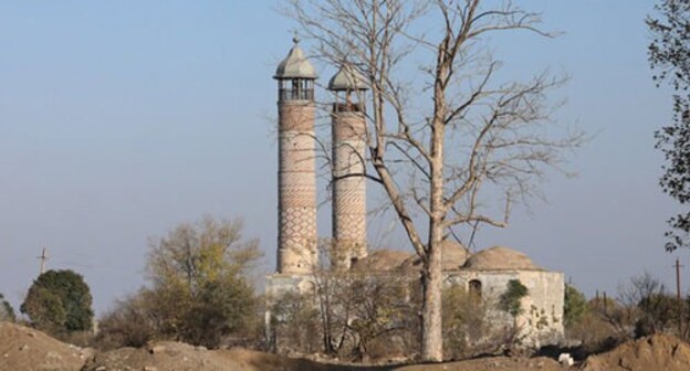 The intact mosque minarets in Agdam. November 24, 2020. Photo by Aziz Karimov for the "Caucasian Knot" The intact mosque minarets in Agdam. November 24, 2020. Photo by Aziz Karimov for the "Caucasian Knot"