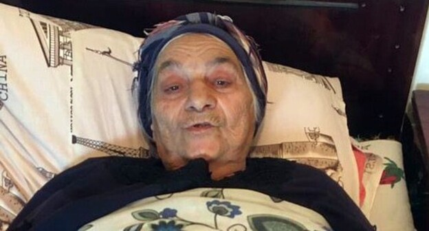 Tamara Suleimanova, 76, went on a hunger strike. Photo: MEYDAN TV https://www.meydan.tv/ru/article/pohoronennye-zazhivo-pozhilye-zhenshiny-v-azerbajdzhane-obyavili-golodovku/?ref=homepage-headline Tamara Suleimanova, 76, went on a hunger strike. Photo: MEYDAN TV https://www.meydan.tv/ru/article/pohoronennye-zazhivo-pozhilye-zhenshiny-v-azerbajdzhane-obyavili-golodovku/?ref=homepage-headline