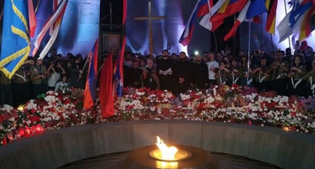 The Eternal Flame of Tsitsernakaberd, the Armenian Genocide memorial complex. Yerevan, April 23, 2021. Photo by Armine Martirosyan for the "Caucasian Knot" The Eternal Flame of Tsitsernakaberd, the Armenian Genocide memorial complex. Yerevan, April 23, 2021. Photo by Armine Martirosyan for the "Caucasian Knot"