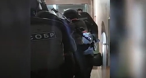 Detention of 16 supporters of the extremist community in Kuban, April 29, 2021. Screenshot from video posted by Yugopolis Tube Detention of 16 supporters of the extremist community in Kuban, April 29, 2021. Screenshot from video posted by Yugopolis Tube