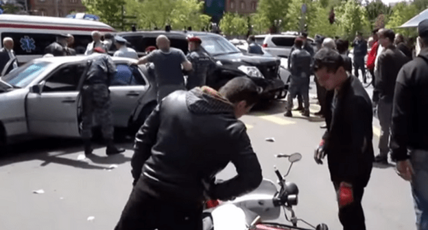 At the site of a road accident in Yerevan. Screenshot: a1plus At the site of a road accident in Yerevan. Screenshot: a1plus