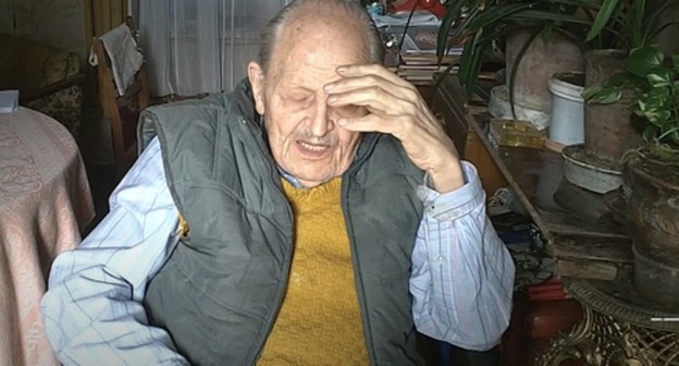 Nikolai Chuyanov, a lonely World War II veteran, at home. Screenshot of the video posted by the Caucasian Knot Nikolai Chuyanov, a lonely World War II veteran, at home. Screenshot of the video posted by the Caucasian Knot