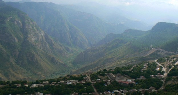 The Syunik Region, Armenia. Photo: Ahsot Arzumanyan, http://ru.wikipedia.org The Syunik Region, Armenia. Photo: Ahsot Arzumanyan, http://ru.wikipedia.org