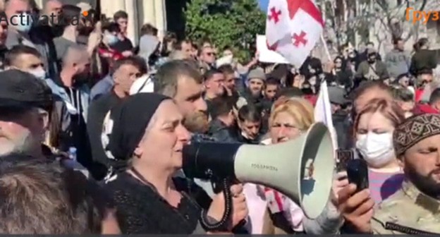 A rally opposing the construction of the Namakhvani hydroelectric power plant (HPP), April 2021. Screenshot of the video by Activatica https://www.youtube.com/watch?v=dgghlNHz3vY&t=23s A rally opposing the construction of the Namakhvani hydroelectric power plant (HPP), April 2021. Screenshot of the video by Activatica https://www.youtube.com/watch?v=dgghlNHz3vY&t=23s