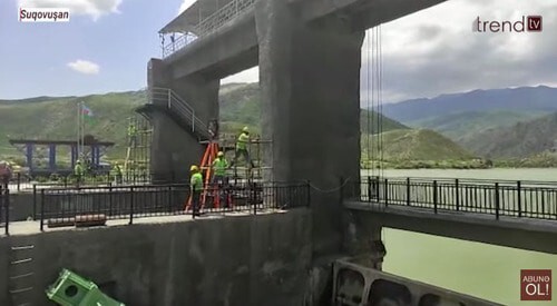Screenshot of the video https://www.youtube.com/watch?v=ZQ4e2eVdom4 Screenshot of the video https://www.youtube.com/watch?v=ZQ4e2eVdom4