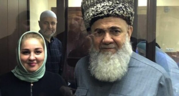Zarifa Sautieva and Akhmed Barakhoev in a courtroom. Photo courtesy of Bagaudin Myakiev Zarifa Sautieva and Akhmed Barakhoev in a courtroom. Photo courtesy of Bagaudin Myakiev