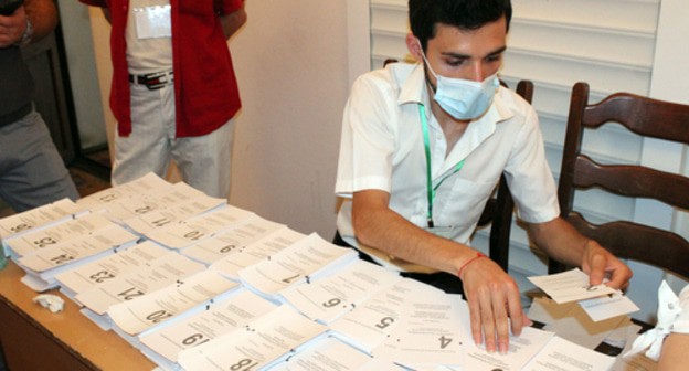 Voting in Armenia. Photo by Armine Martirosyan for the Caucasian Knot Voting in Armenia. Photo by Armine Martirosyan for the Caucasian Knot