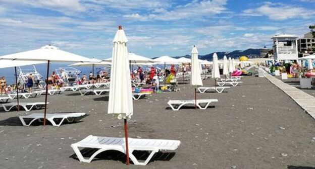 Sochi beach, 2019. Photo by Svetlana Kravchenko for the Caucasian Knot Sochi beach, 2019. Photo by Svetlana Kravchenko for the Caucasian Knot
