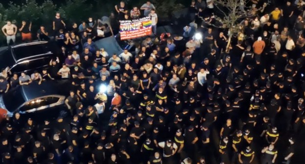 A protest action of the LGBT opponents held in Tbilisi on July 1, 2021. Screenshot of the video by Sputnik Georgia - все о Грузии https://www.youtube.com/watch?v=k1Dqxd0iZXU A protest action of the LGBT opponents held in Tbilisi on July 1, 2021. Screenshot of the video by Sputnik Georgia - все о Грузии https://www.youtube.com/watch?v=k1Dqxd0iZXU