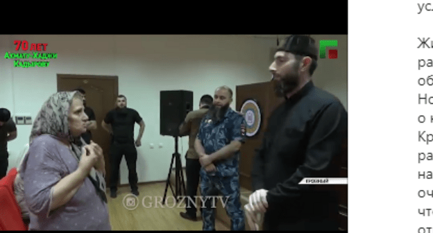 Adam Elzhurkaev, head of the Centre for Islamic Medicine, scolds a Chechen resident. Screenshot: http://www.instagram.com/p/CRBMJHhFzSJ Adam Elzhurkaev, head of the Centre for Islamic Medicine, scolds a Chechen resident. Screenshot: http://www.instagram.com/p/CRBMJHhFzSJ