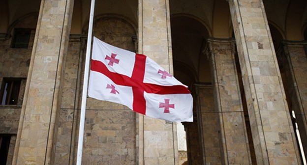 Flag of Georgia at the Parliament. Photo: REUTERS/David Mdzinarishvili Flag of Georgia at the Parliament. Photo: REUTERS/David Mdzinarishvili