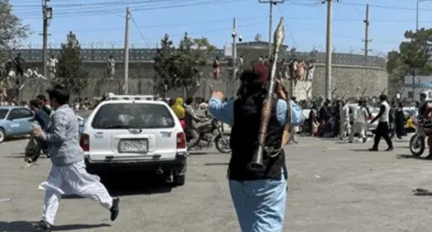 Situation at Kabul airport. Photo: REUTERS/Stringer Situation at Kabul airport. Photo: REUTERS/Stringer
