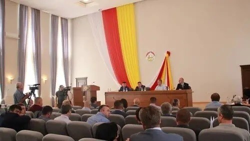 Meeting of the Parliament of South Ossetia. Photo: press service of the Parliament of South Ossetia Meeting of the Parliament of South Ossetia. Photo: press service of the Parliament of South Ossetia