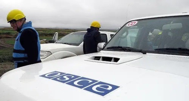 OSCE mission in Nagorno-Karabakh, October 27, 2015. Photo by Alvard Grigoryan for the Caucasian Knot OSCE mission in Nagorno-Karabakh, October 27, 2015. Photo by Alvard Grigoryan for the Caucasian Knot