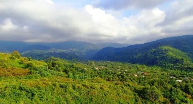 Bobokvati. Photo: http://commons.wikimedia.org/wiki/File:Bobokvati,-Georgia_-_panoramio_(3).jpg Bobokvati. Photo: http://commons.wikimedia.org/wiki/File:Bobokvati,-Georgia_-_panoramio_(3).jpg