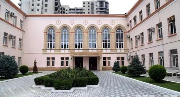 The Baku Court of Appeal. Photo: http://ru.wikipedia.org/wiki/Судебная_система_Азербайджана The Baku Court of Appeal. Photo: http://ru.wikipedia.org/wiki/Судебная_система_Азербайджана
