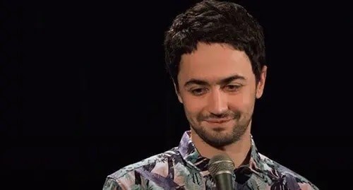 Idrak Mirzalizade. Screenshot: Stand-Up Club #1/Youtube Idrak Mirzalizade. Screenshot: Stand-Up Club #1/Youtube