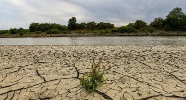 Drought. Screenshot: http://news.az Drought. Screenshot: http://news.az