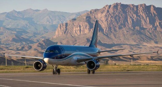 An Azerbaijani Airlines vessel at the Nakhchivan Airport. Photo by the press service of the Azerbaijani Airlines https://www.azal.az/ru/article/602 An Azerbaijani Airlines vessel at the Nakhchivan Airport. Photo by the press service of the Azerbaijani Airlines https://www.azal.az/ru/article/602