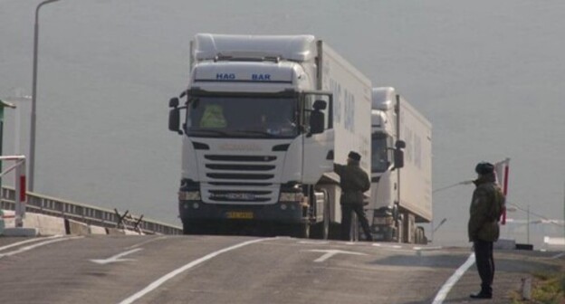 Checkpoint. Photo https://www.iran.ru/news/politics/119024/Azerbaydzhan_osvobodil_dvuh_iranskih_voditeley_posle_razgovora_s_glavoy_MID Checkpoint. Photo https://www.iran.ru/news/politics/119024/Azerbaydzhan_osvobodil_dvuh_iranskih_voditeley_posle_razgovora_s_glavoy_MID