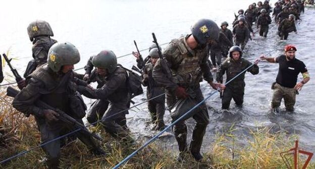 Tests for obtaining maroon berets conducted at the Tambukan training ground in Stavropol Territory. Photo by the press service of the National Guard of Russia https://rosguard.gov.ru/uploads/2021/10/bbfe429866eb40299beecbaf4d5c9da3_small_pillarboxed.jpg Tests for obtaining maroon berets conducted at the Tambukan training ground in Stavropol Territory. Photo by the press service of the National Guard of Russia https://rosguard.gov.ru/uploads/2021/10/bbfe429866eb40299beecbaf4d5c9da3_small_pillarboxed.jpg