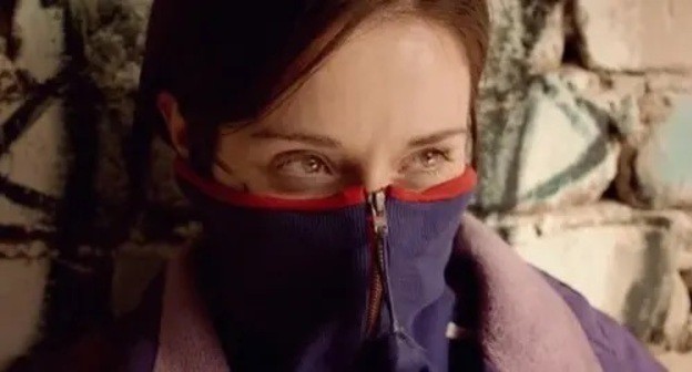 Frame of the film "Unclenching the Fists". https://www.youtube.com/watch?v=9Jch2qFF9Mw Frame of the film "Unclenching the Fists". https://www.youtube.com/watch?v=9Jch2qFF9Mw