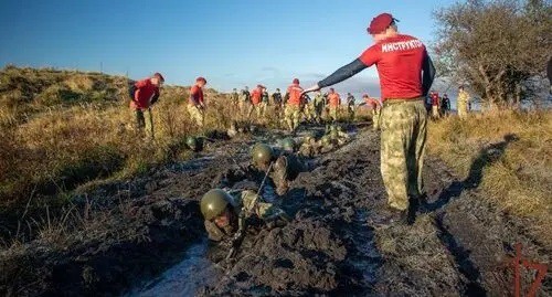 Tests for the right to wear maroon berets held in the Krasnodar Territory. Photo: Rosgvardiya's press service: https://rosguard.gov.ru/News/Article/v-yuzhnom-okruge-rosgvardii-sostoyalos-kvalifikacionnoe-ispytanie-na-pravo-nosheniya--krapovogo-bereta Tests for the right to wear maroon berets held in the Krasnodar Territory. Photo: Rosgvardiya's press service: https://rosguard.gov.ru/News/Article/v-yuzhnom-okruge-rosgvardii-sostoyalos-kvalifikacionnoe-ispytanie-na-pravo-nosheniya--krapovogo-bereta