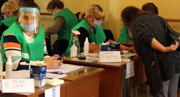 Voting at a polling station in Georgia. Photo by Inna Kukudzhanova for the Caucasian Knot Voting at a polling station in Georgia. Photo by Inna Kukudzhanova for the Caucasian Knot
