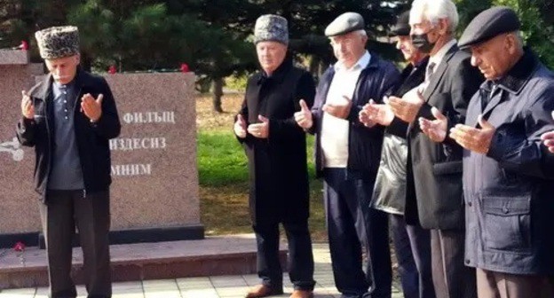 A rally in memory of the victims of political repressions, Nalchik, October 30, 2021. Photo by Lyudmila Maratova for the Caucasian Knot A rally in memory of the victims of political repressions, Nalchik, October 30, 2021. Photo by Lyudmila Maratova for the Caucasian Knot