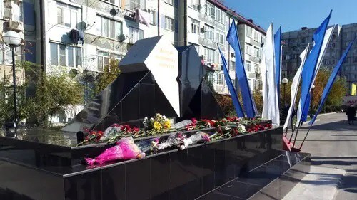 Opening of a monument to the victims of political repression. Makhachkala, November 13, 2021. Photo by Rasul Magomedov for the Caucasian Knot Opening of a monument to the victims of political repression. Makhachkala, November 13, 2021. Photo by Rasul Magomedov for the Caucasian Knot