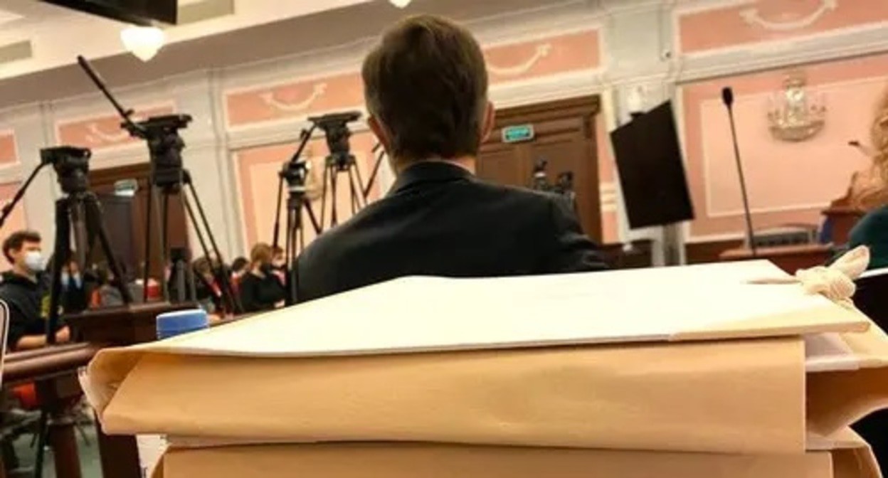 In the hall of the Supreme Court where an open session is being held on the lawsuit of the Prosecutor General's Office on the liquidation of the "International Memorial"*. Photo courtesy of the HRC "Memorial"*, https://twitter.com/hrc_memorial In the hall of the Supreme Court where an open session is being held on the lawsuit of the Prosecutor General's Office on the liquidation of the "International Memorial"*. Photo courtesy of the HRC "Memorial"*, https://twitter.com/hrc_memorial