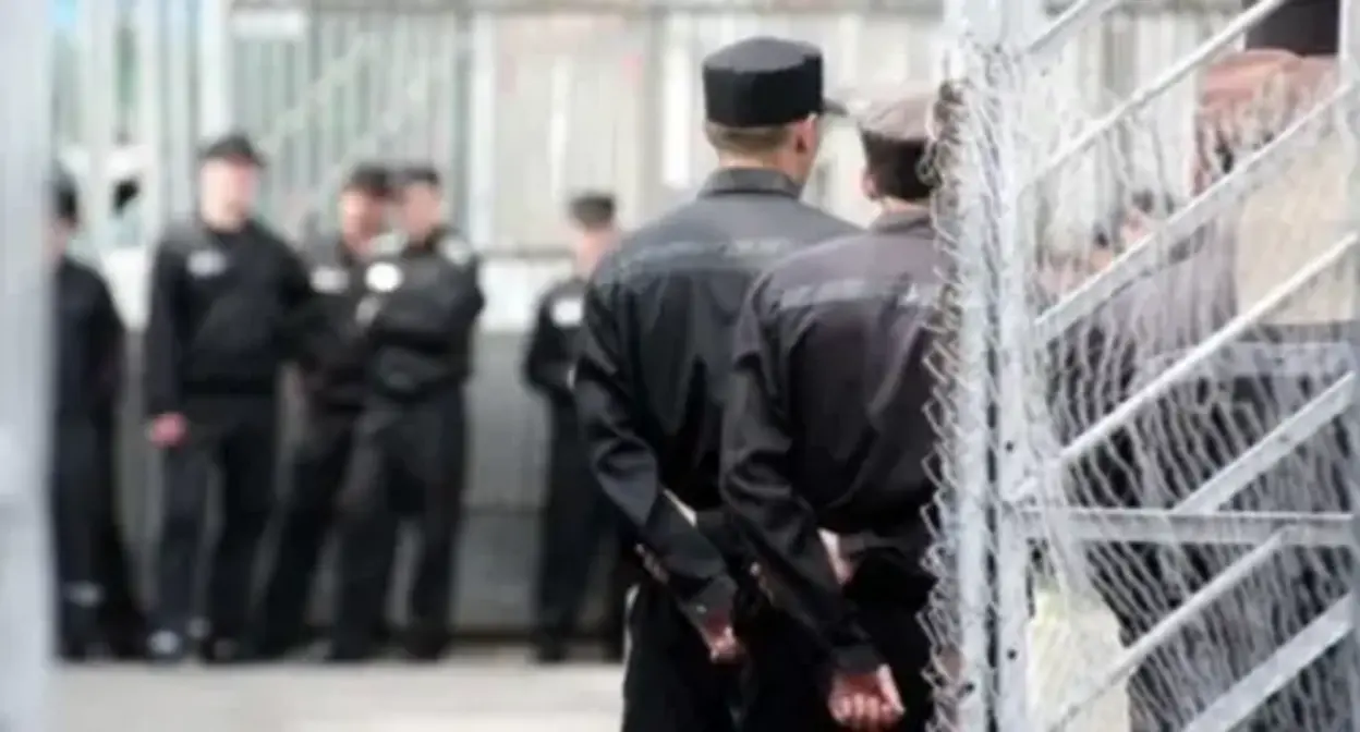 Prisoners. Photo by Yelena Sineok, Yuga.ru Prisoners. Photo by Yelena Sineok, Yuga.ru