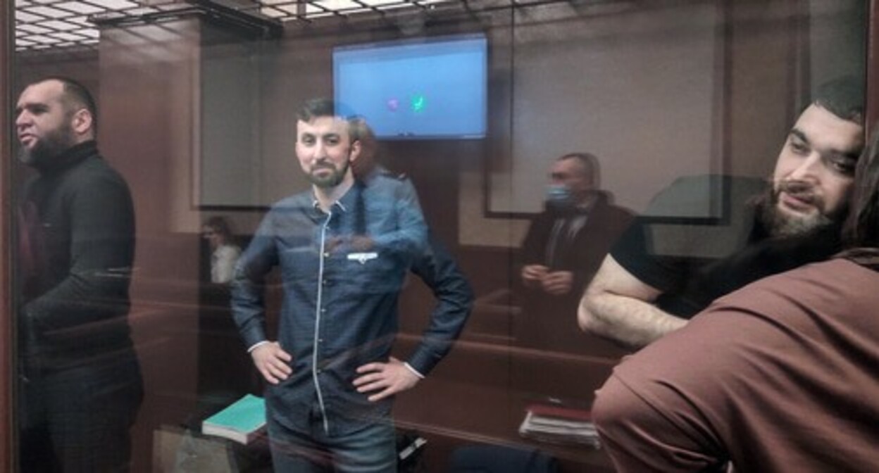 Abubakar Rizvanov, Kemal Tambiev and Abdulmumin Gadjiev in the courtroom, December 2, 2021. Photo by Konstantin Volgin for the "Caucasian Knot" Abubakar Rizvanov, Kemal Tambiev and Abdulmumin Gadjiev in the courtroom, December 2, 2021. Photo by Konstantin Volgin for the "Caucasian Knot"