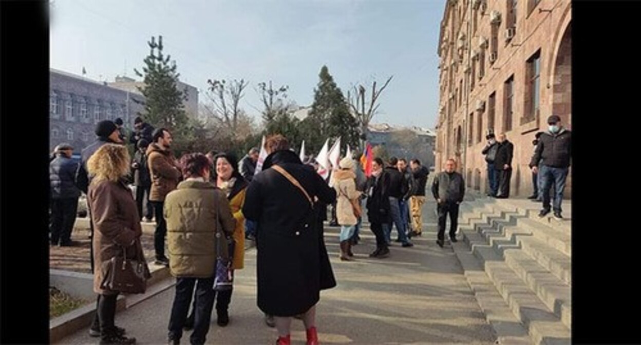 Protest action in support of "Sasna Tsrer"; Yerevan, December 7, 2021 Screenshot: https://www.facebook.com/sasnatzrer/posts/291061119728080 Protest action in support of "Sasna Tsrer"; Yerevan, December 7, 2021 Screenshot: https://www.facebook.com/sasnatzrer/posts/291061119728080