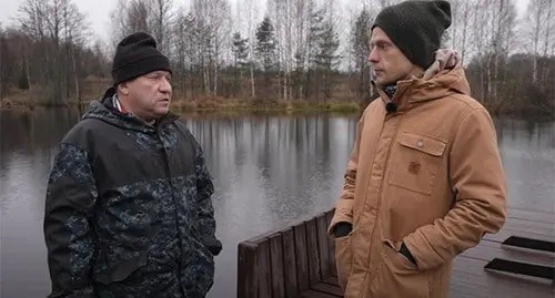 Alexander Kapyapin (left) and Yury Dud. Screenshot: http://www.youtube.com/watch?v=E_2Vy9B8hic Alexander Kapyapin (left) and Yury Dud. Screenshot: http://www.youtube.com/watch?v=E_2Vy9B8hic