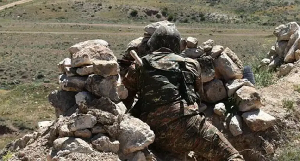 Armenian serviceman. Photo: press service of the Ministry of Defence of Armenia, http://www.mil.am Armenian serviceman. Photo: press service of the Ministry of Defence of Armenia, http://www.mil.am