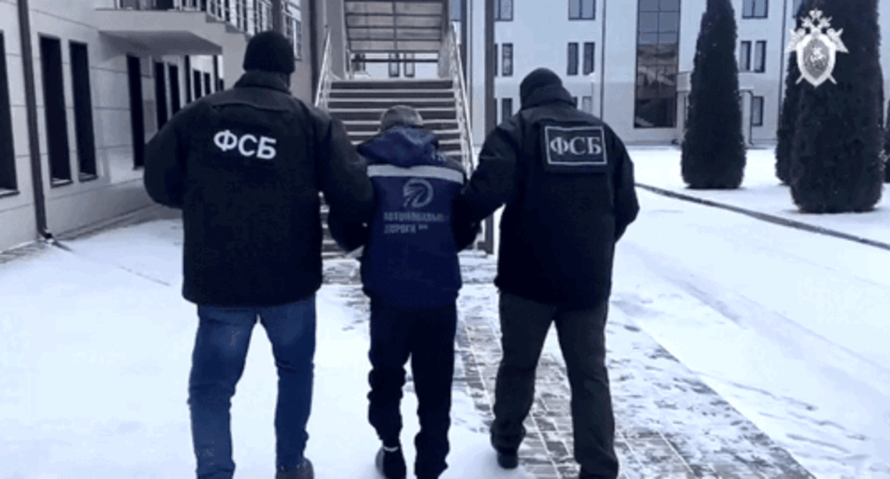 Two men detained on suspicion of taking part in the attack of Basaev's and Khattab's grouping on Dagestan in 1999. Screenshot of the video by the Investigating Committee of the Russian Federation (ICRF) https://sledcom.ru/news/item/1642760/ Two men detained on suspicion of taking part in the attack of Basaev's and Khattab's grouping on Dagestan in 1999. Screenshot of the video by the Investigating Committee of the Russian Federation (ICRF) https://sledcom.ru/news/item/1642760/