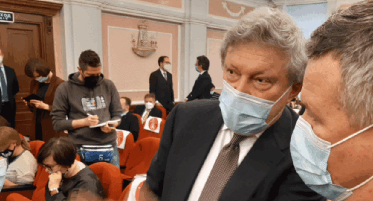 Grigory Yavlinsky in the courtroom. He called the war against “Memorial” a war against oneself. Photo by Rustam Djalilov for the "Caucasian Knot" Grigory Yavlinsky in the courtroom. He called the war against “Memorial” a war against oneself. Photo by Rustam Djalilov for the "Caucasian Knot"
