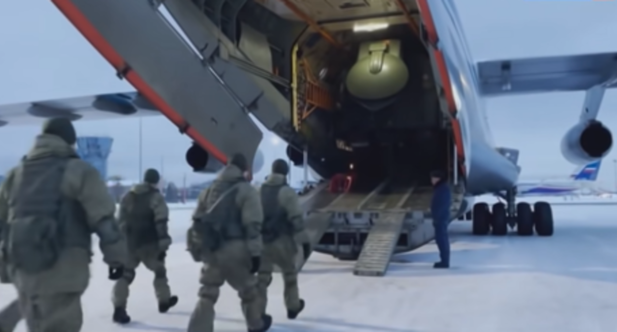 Departure of military aircraft to Kazakhstan. Screenshot: https://www.youtube.com/watch?v=NX9PKeQvNQo Departure of military aircraft to Kazakhstan. Screenshot: https://www.youtube.com/watch?v=NX9PKeQvNQo