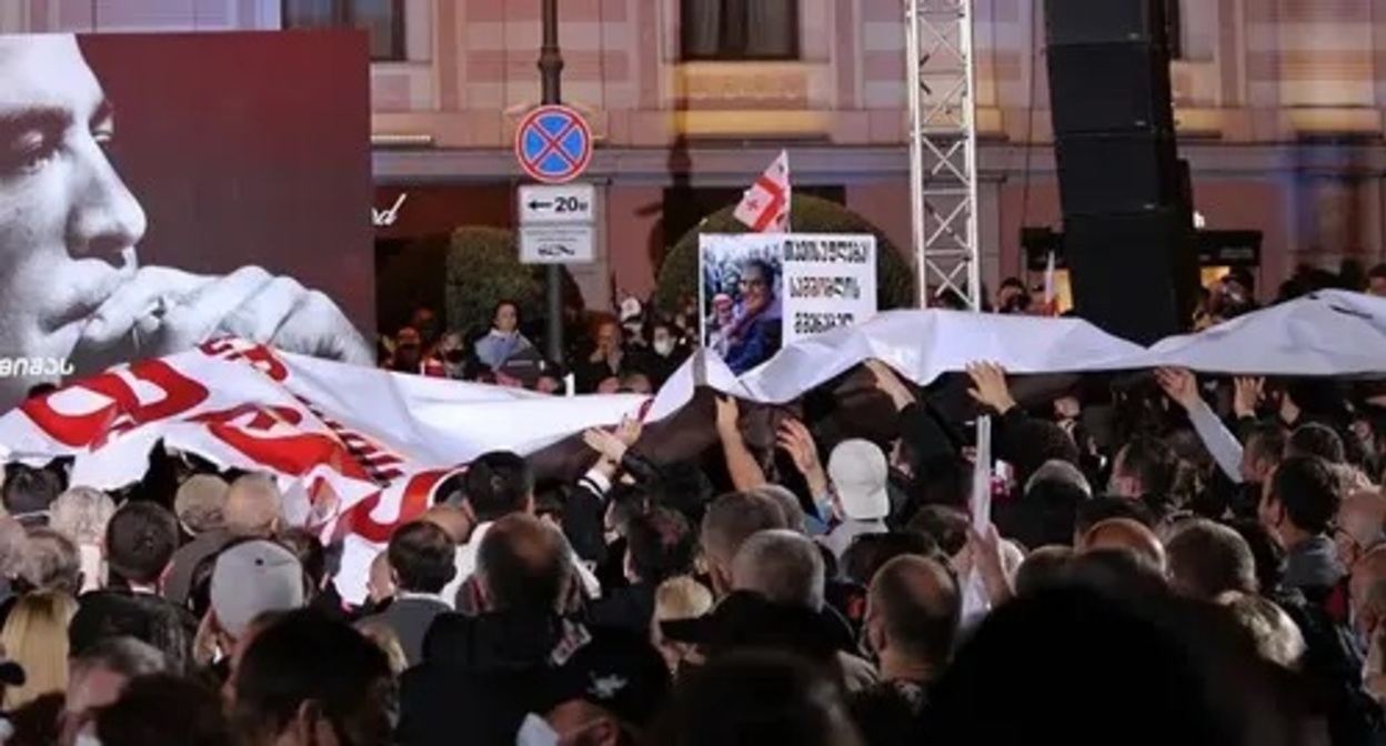 Protest rally held by Saakashvili’s supporters on October 14, 2021. Photo by Inna Kukudzhanova for the Caucasian Knot Protest rally held by Saakashvili’s supporters on October 14, 2021. Photo by Inna Kukudzhanova for the Caucasian Knot