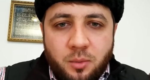 Ilez Barakhoev. Screenshot of the video by the Fortranga channel https://www.youtube.com/watch?v=9YGfj_Vy4rg Ilez Barakhoev. Screenshot of the video by the Fortranga channel https://www.youtube.com/watch?v=9YGfj_Vy4rg