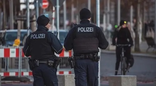 Policemen in Berlin. Photo: pixabay.com Policemen in Berlin. Photo: pixabay.com