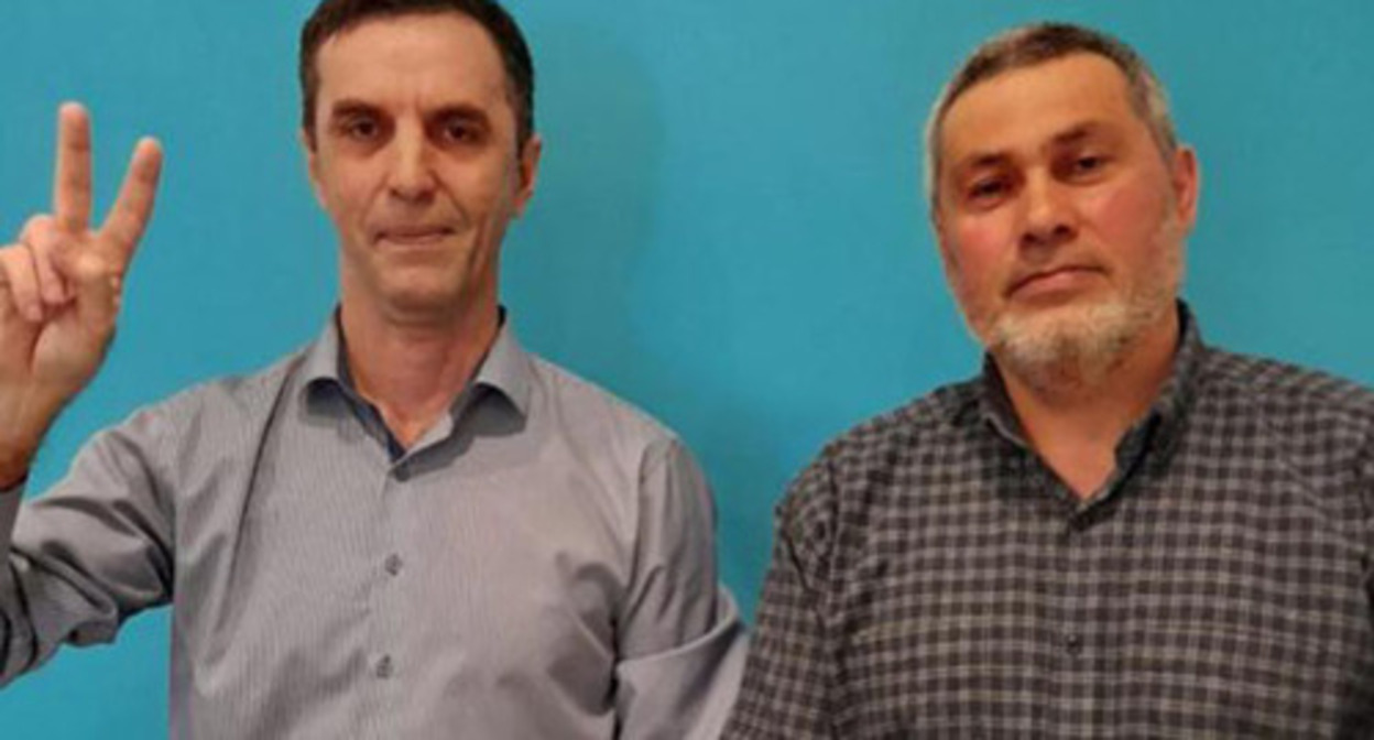 Eduard Ataev (on the right) and Murad Manapov. Photo by the press service of the Human Rights Centre (HRC) "Memorial" https://memohrc.org Eduard Ataev (on the right) and Murad Manapov. Photo by the press service of the Human Rights Centre (HRC) "Memorial" https://memohrc.org