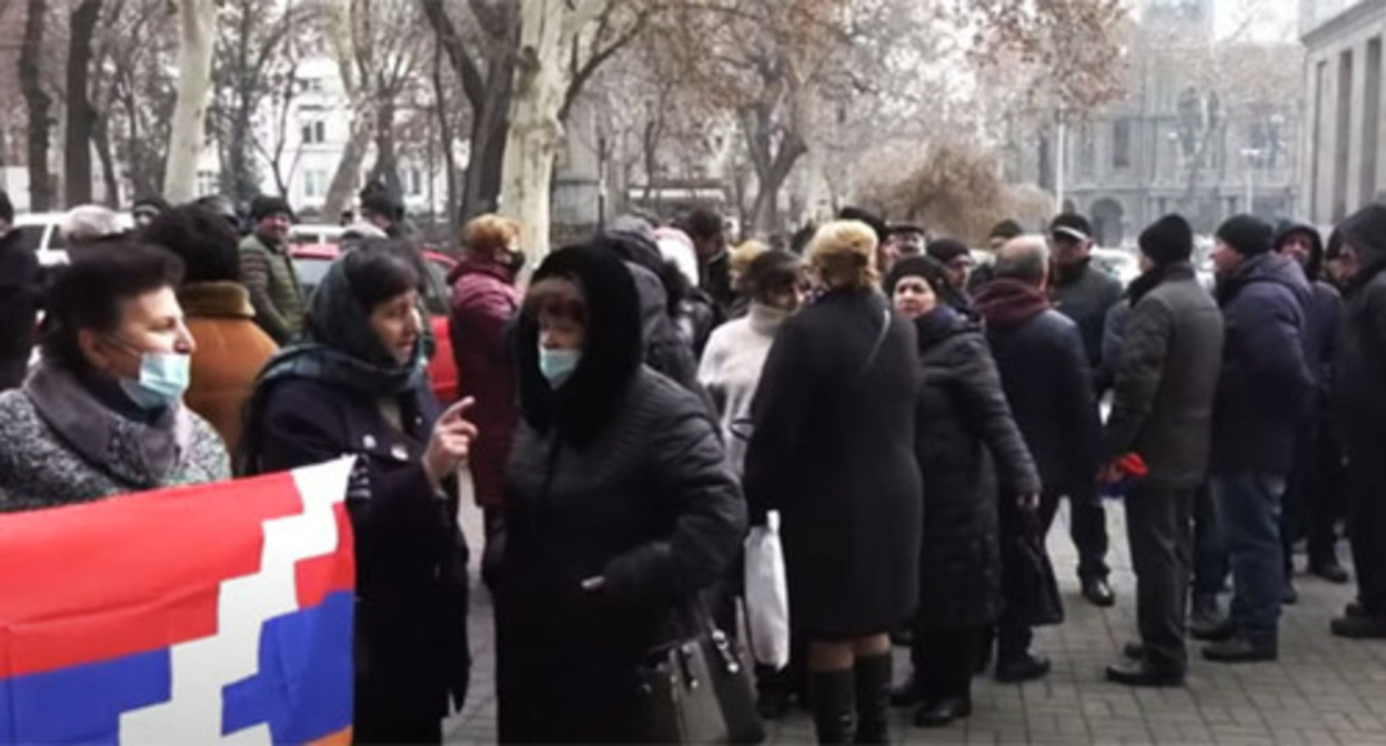 A rally of the forced migrants. Yerevan, January 27, 2022. Screenshot of the video https://www.youtube.com/watch?v=C13z3wAr-pg A rally of the forced migrants. Yerevan, January 27, 2022. Screenshot of the video https://www.youtube.com/watch?v=C13z3wAr-pg