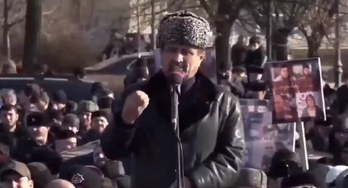 Akhmed Sagov speaks at a rally in Grozny. Screenshot: youtu.be/CSQU74OPo8w Akhmed Sagov speaks at a rally in Grozny. Screenshot: youtu.be/CSQU74OPo8w