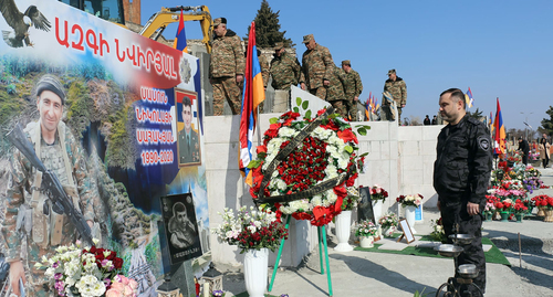 The Memorial Complex in Stepanakert, February 20, 2022. Photo by the press service of the Police of the Ministry of Internal Affairs of the Republic of Artsakh https://www.facebook.com/ArtsakhPolice/photos/pcb.1546898515676687/1546897995676739 The Memorial Complex in Stepanakert, February 20, 2022. Photo by the press service of the Police of the Ministry of Internal Affairs of the Republic of Artsakh https://www.facebook.com/ArtsakhPolice/photos/pcb.1546898515676687/1546897995676739