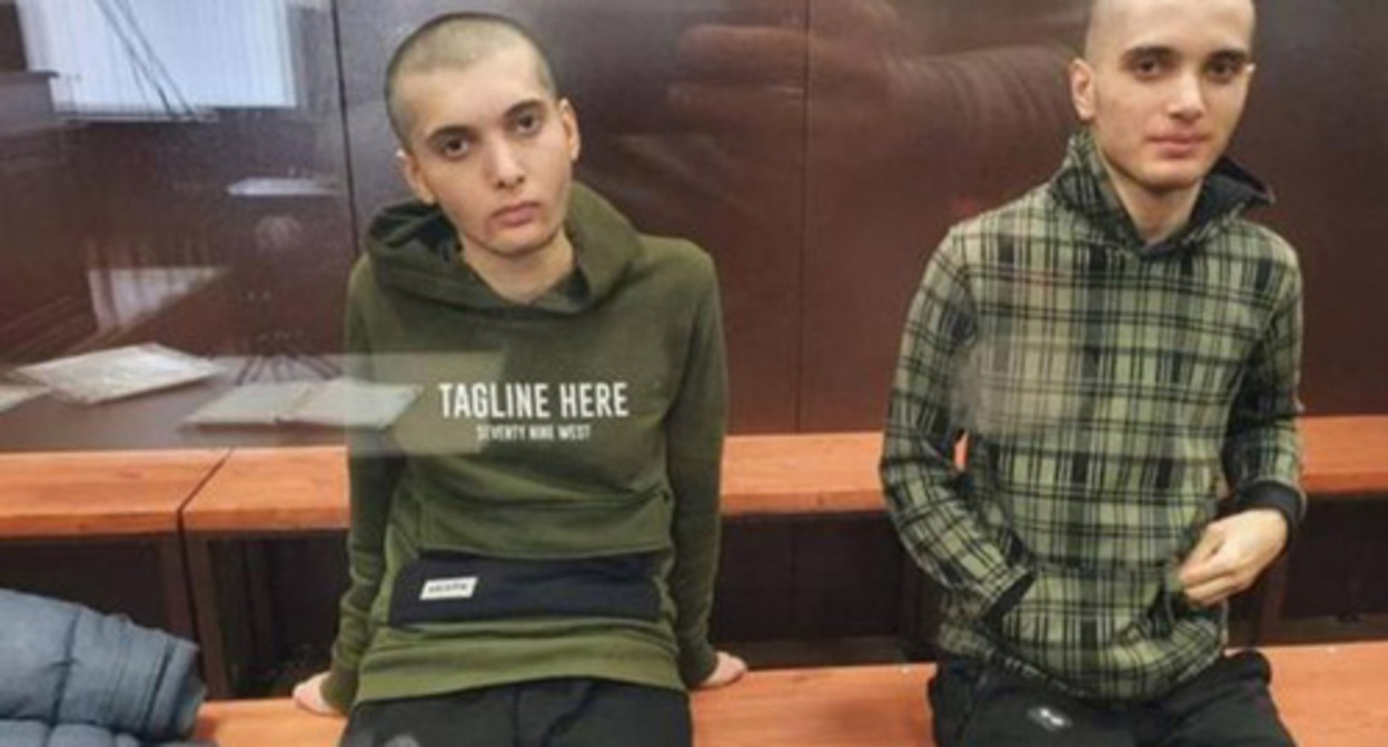 Salekh Magamadov and Ismail Isaev (on the left). Screenshot of the post from The Insider https://www.facebook.com/TheInsiderRussia/photos/1851919648306295 Salekh Magamadov and Ismail Isaev (on the left). Screenshot of the post from The Insider https://www.facebook.com/TheInsiderRussia/photos/1851919648306295