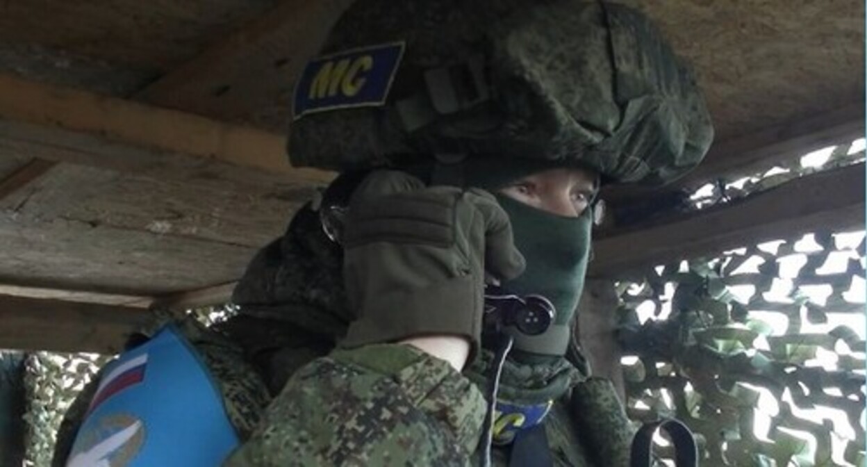 A peacekeeper in Nagorno-Karabakh. Photo: press service of the Ministry of Defence of Russia https://mil.ru/russian_peacekeeping_forces/news/more.htm?id=12404352@egNews A peacekeeper in Nagorno-Karabakh. Photo: press service of the Ministry of Defence of Russia https://mil.ru/russian_peacekeeping_forces/news/more.htm?id=12404352@egNews