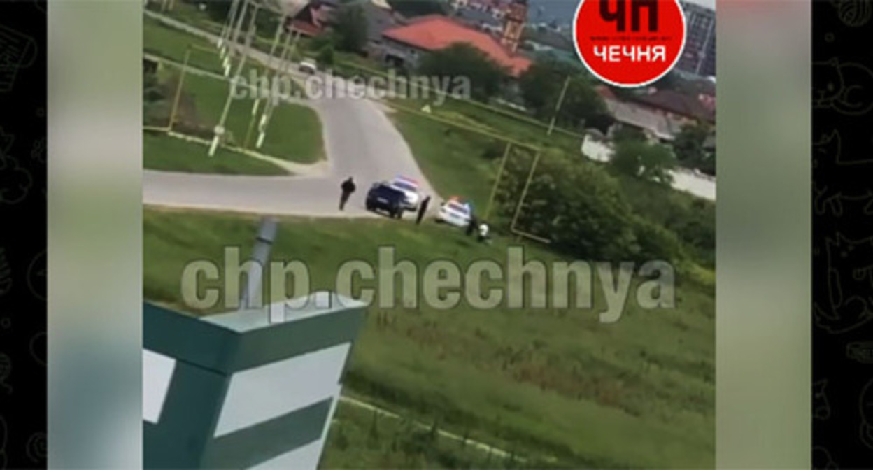 Detention of a drunk driver in Grozny. Screenshot: https://t.me/chpgrozny/1908 Detention of a drunk driver in Grozny. Screenshot: https://t.me/chpgrozny/1908