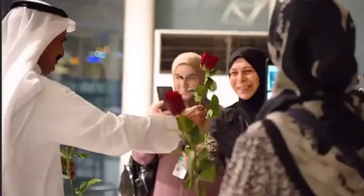 Meeting the pilgrims at the Madinah airport. Screenshot of the video on the Telegram channel of the Dagestani Muftiate https://t.me/muftiyat_rd/6146 Meeting the pilgrims at the Madinah airport. Screenshot of the video on the Telegram channel of the Dagestani Muftiate https://t.me/muftiyat_rd/6146